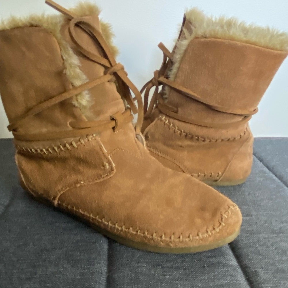 Toms Womens Brown Zahara Suede Faux Fur Lined Moccasin Style Lace Boots-Sz-6.5